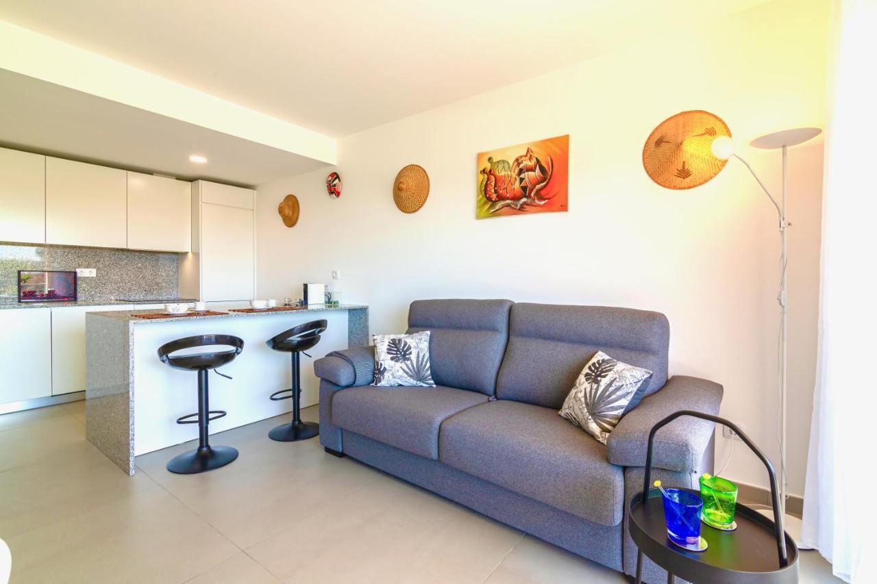 Apartment Marvell Design With Heated Pool&gym&playground